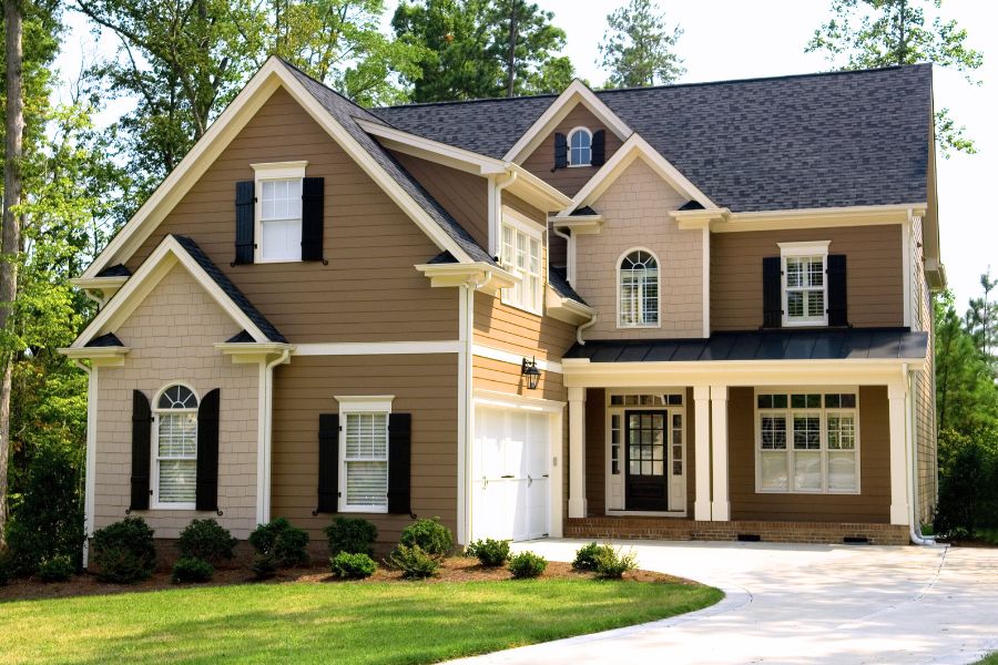 two story house in Redding CA that was financed through Chris Lamm, a Mortgage Lender in Redding