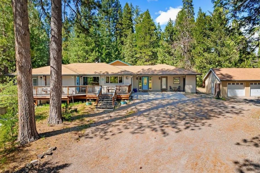 A home in the NorCal mountains that Chris Lamm financed using income from Bitcoin investments